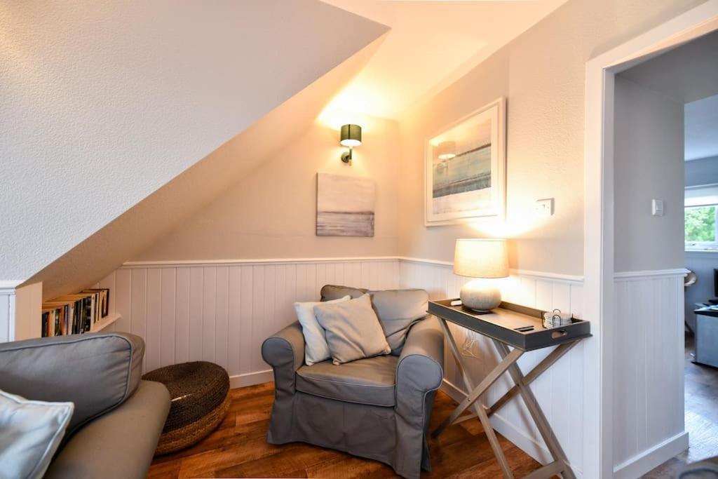 3 Bedroom Townhouse Right On The Harbour Isle of Whithorn Εξωτερικό φωτογραφία